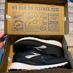 Mens Brooks Adrenaline GTS 21 Size 12 extra wide